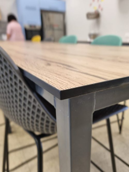 ליאת שפיר, מעצבים פנים, מעצבת פנים בהוד השרון, עיצוב חללים קטנים, עיצוב חללים קטנים, עיצוב פנים בהוד השרון, עיצוב פנים לעסק, ליאת מעצבת פנים, ליאת מעצבת פנים, עיצוב פנים לעסק, עיצוב משרד, עיצוב משרד הייטק, עיצוב משרד קטן, עיצוב משרדים קטנים, עיצוב משרדים הייטק, עיצוב פנים לעסק, עיצוב פנים משרד, עיצוב פנים משרדים, עיצוב מרחבי למידה, עיצוב סביבה לימודית פרט פינה בשולחן בהזמנה אישית
